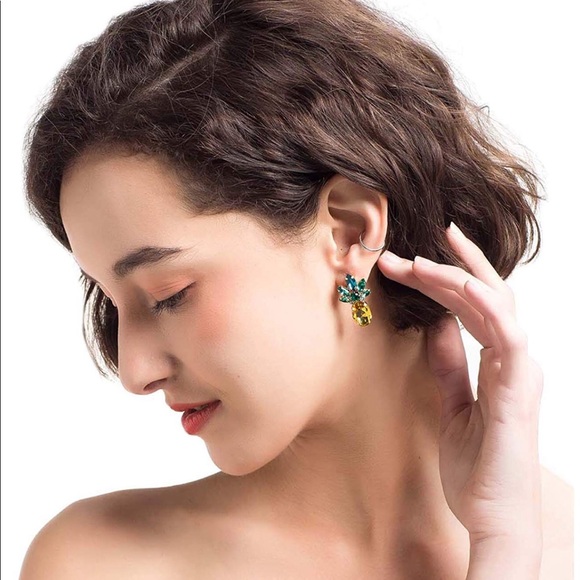 Glass, Pineapple Earrings BRAND NEW! - Picture 3 of 6